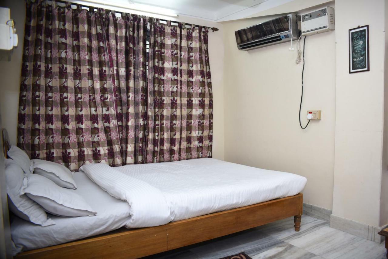 Spot On 37646 Hotel Centre Palace Silchar Dış mekan fotoğraf